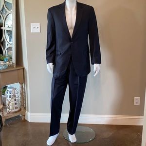 Hart Schaffner Marx Men’s Suit